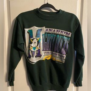 Vintage might ducks crew neck